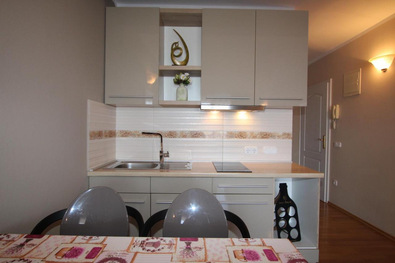 Apartments Markus Πόρετς Δωμάτιο φωτογραφία
